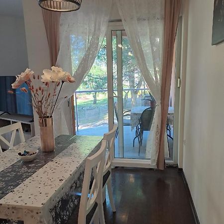 Apart Centar Umag Edda Joakima Rakovca 7 E 52470-อูมัค ภายนอก รูปภาพ