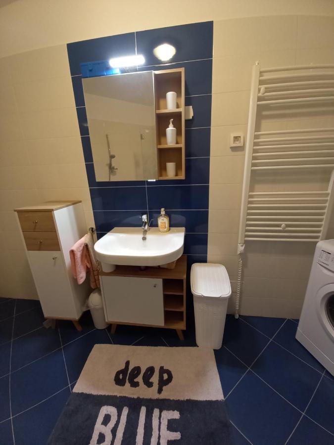 Apart Centar Umag Edda Joakima Rakovca 7 E 52470-อูมัค ภายนอก รูปภาพ